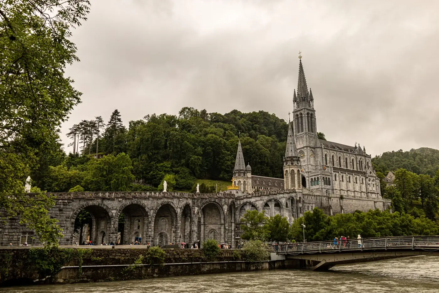Lourdes
